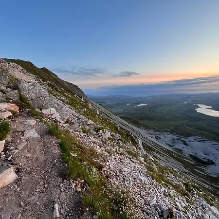 Loch Connell Lodge Annagry Rooms 1 2 3 4 5 Летний дом *